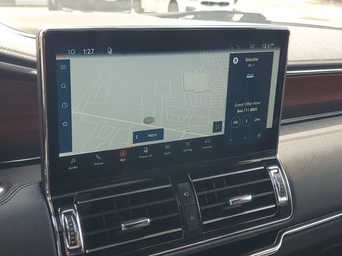 Certified 2023 Lincoln Navigator Reserve AWD/4WD image 16