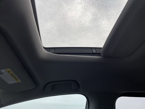 Used 2023 Honda Odyssey Elite image 31