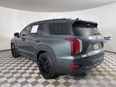 Used 2022 Hyundai Palisade Calligraphy w/ Cargo Package FWD image 6
