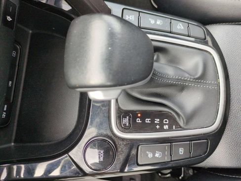 Used 2024 Kia Seltos SX w/ SX Sunroof Package AWD/4WD image 23