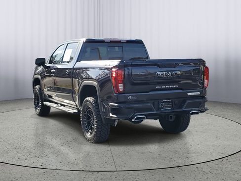 Used 2025 GMC Sierra 1500 Elevation w/ Elevation Premium Package image 6