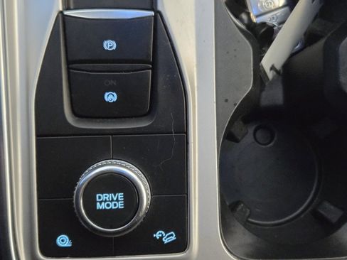 Used 2023 Ford Explorer XLT w/ Equipment Group 202A image 41