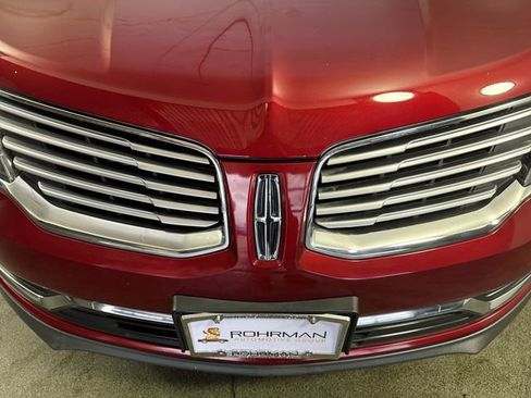 Used 2017 Lincoln MKX Select w/ Select Plus Package AWD/4WD image 26