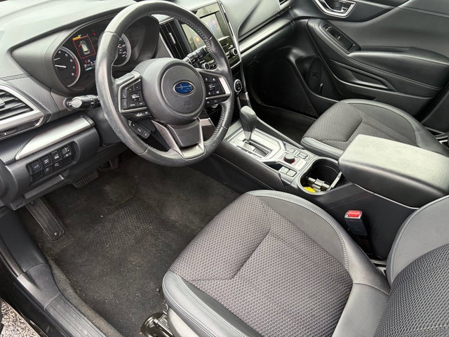 Used 2022 Subaru Forester Premium AWD/4WD image 9