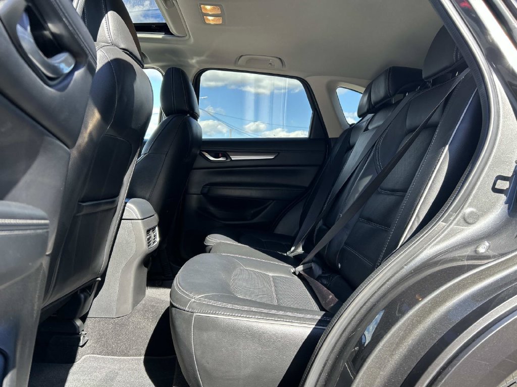 Used 2025 MAZDA CX-5 AWD 2.5 S w/ Premium Plus Pkg image 19