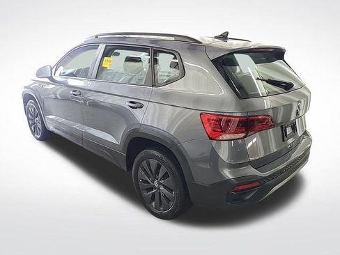Used 2024 Volkswagen Taos S FWD image 10