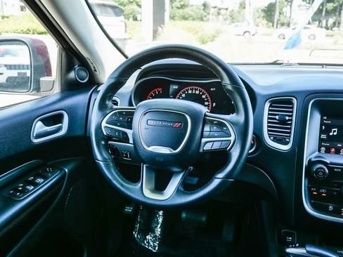 Used 2019 Dodge Durango SXT w/ 3rd Row Seating Group RWD image 16
