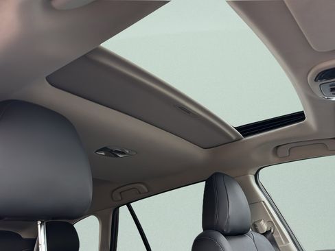 Used 2020 Subaru Outback Limited image 31