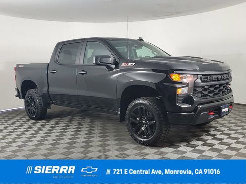 New 2026 Chevrolet Silverado 1500 Custom Trail Boss AWD/4WD image 1