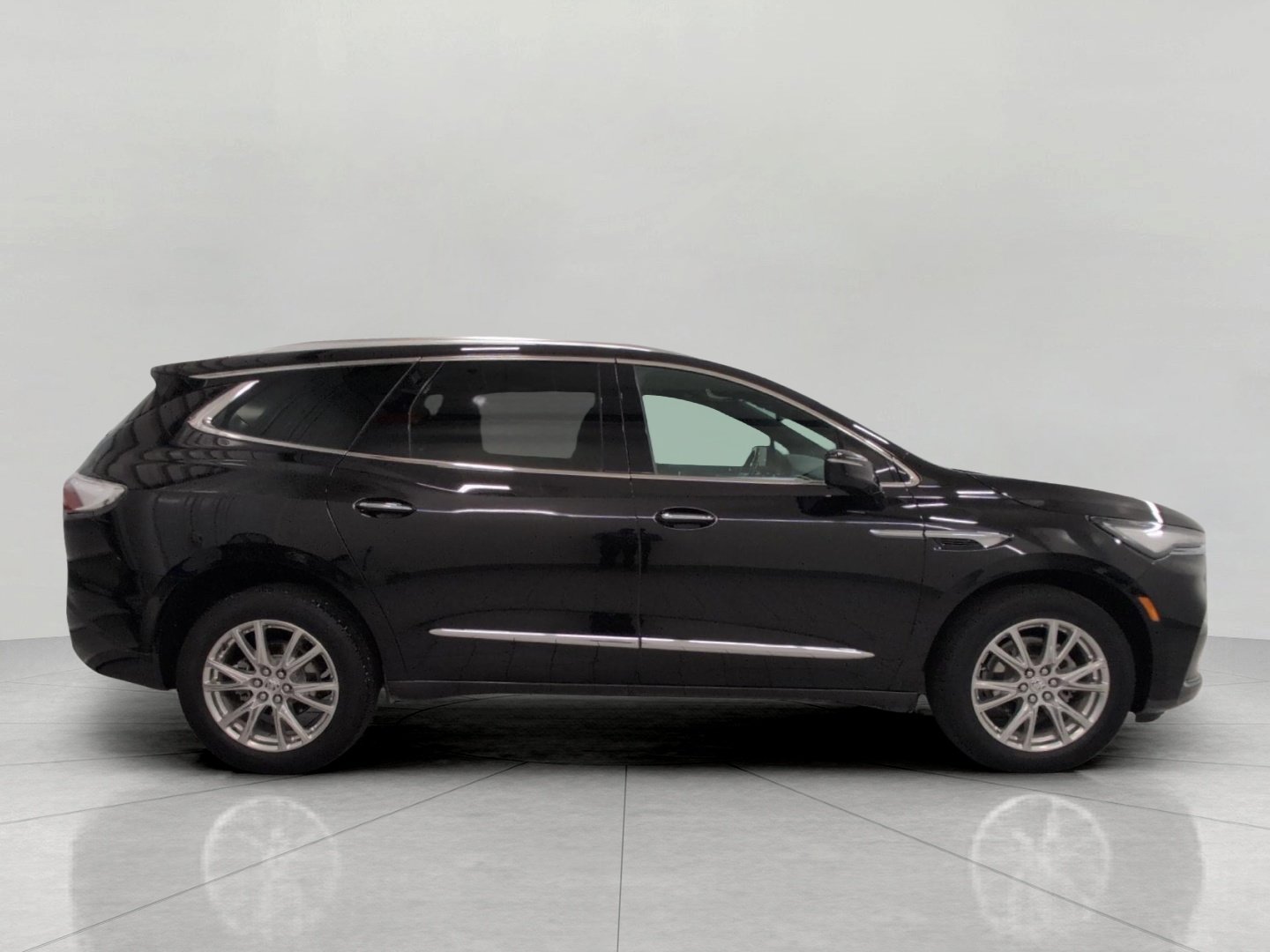 Used 2023 Buick Enclave Essence w/ Experience Buick Package AWD/4WD image 11