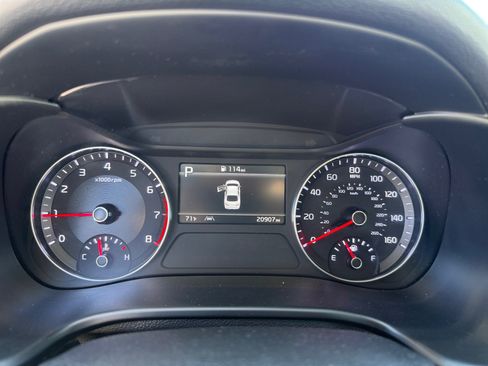 Used 2024 Kia Forte LXS w/ LXS Technology Package FWD image 11