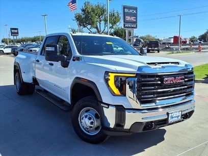 Certified 2025 GMC Sierra 3500 Pro w/ Convenience Package