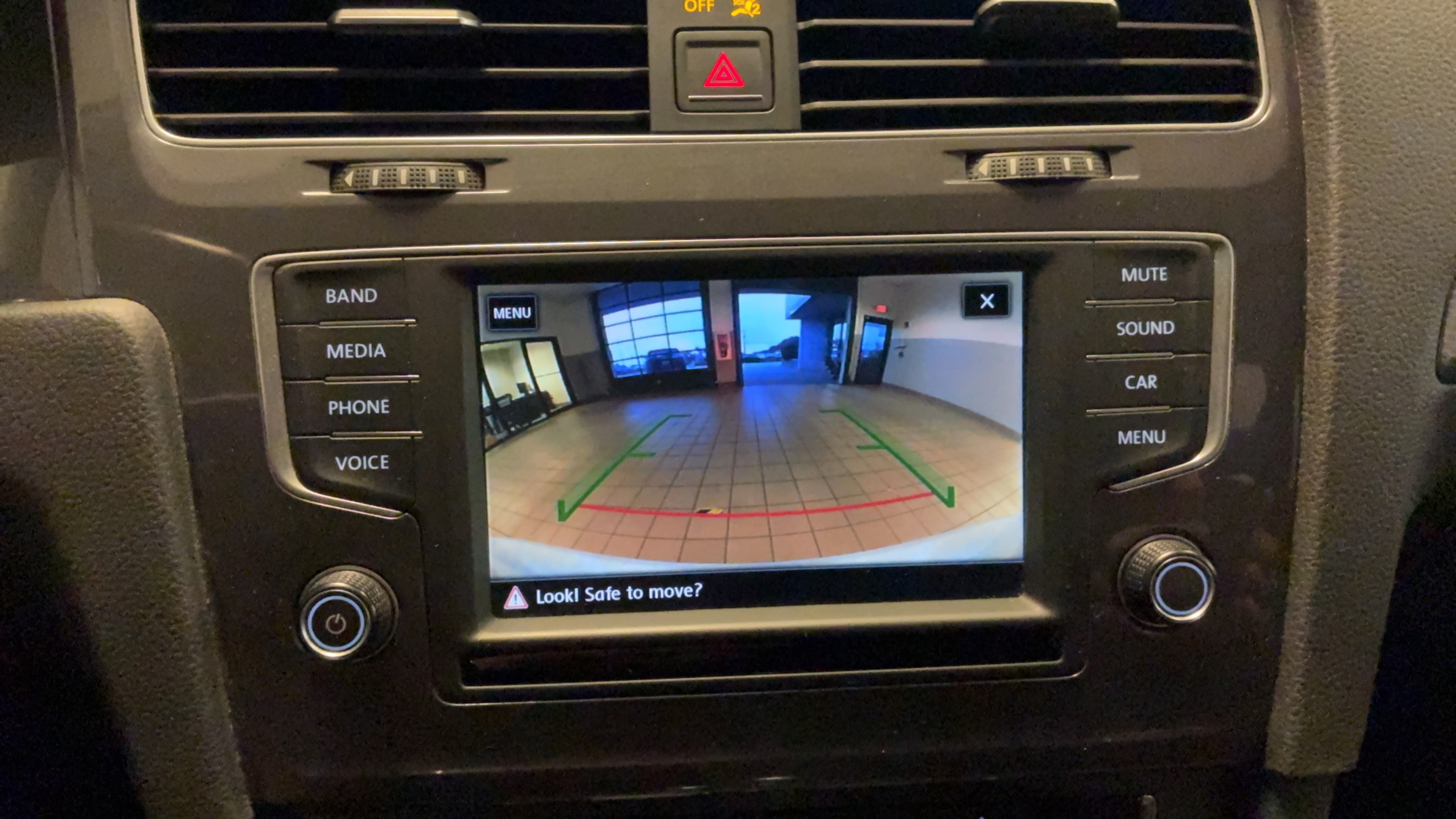 Used 2017 Volkswagen Golf Alltrack S AWD/4WD image 13