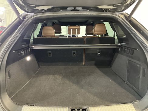 Used 2022 Lincoln Nautilus Reserve w/ Equipment Group 201A image 13