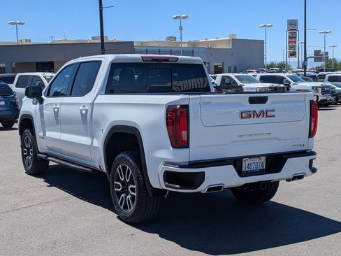 Used 2026 GMC Sierra 1500 AT4 w/ AT4 Premium Package AWD/4WD image 4