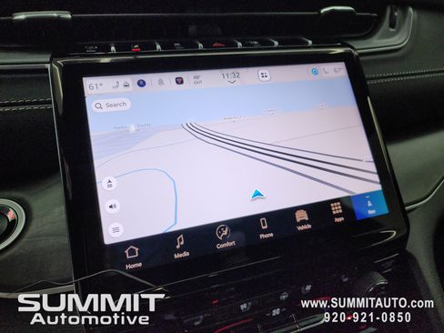 New 2025 Jeep Grand Cherokee L Limited w/ Luxury Tech Group II image 13