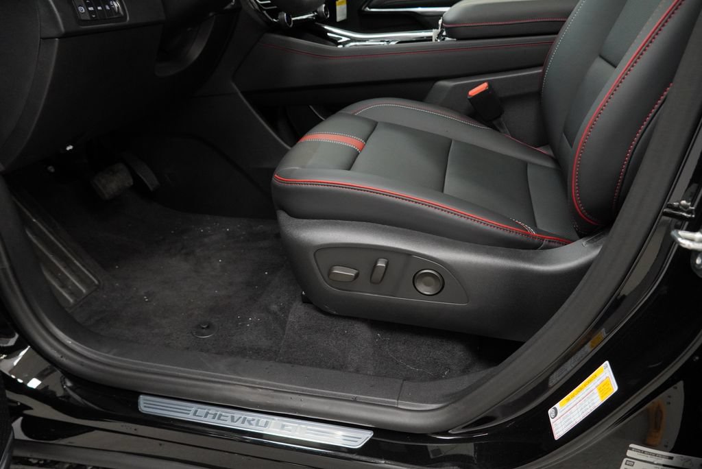 New 2027 Chevrolet Traverse RS AWD/4WD image 24