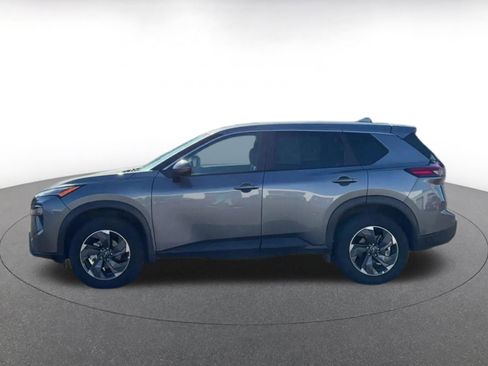 Used 2025 Nissan Rogue SV image 9