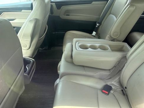 Used 2022 Honda Odyssey Touring image 9