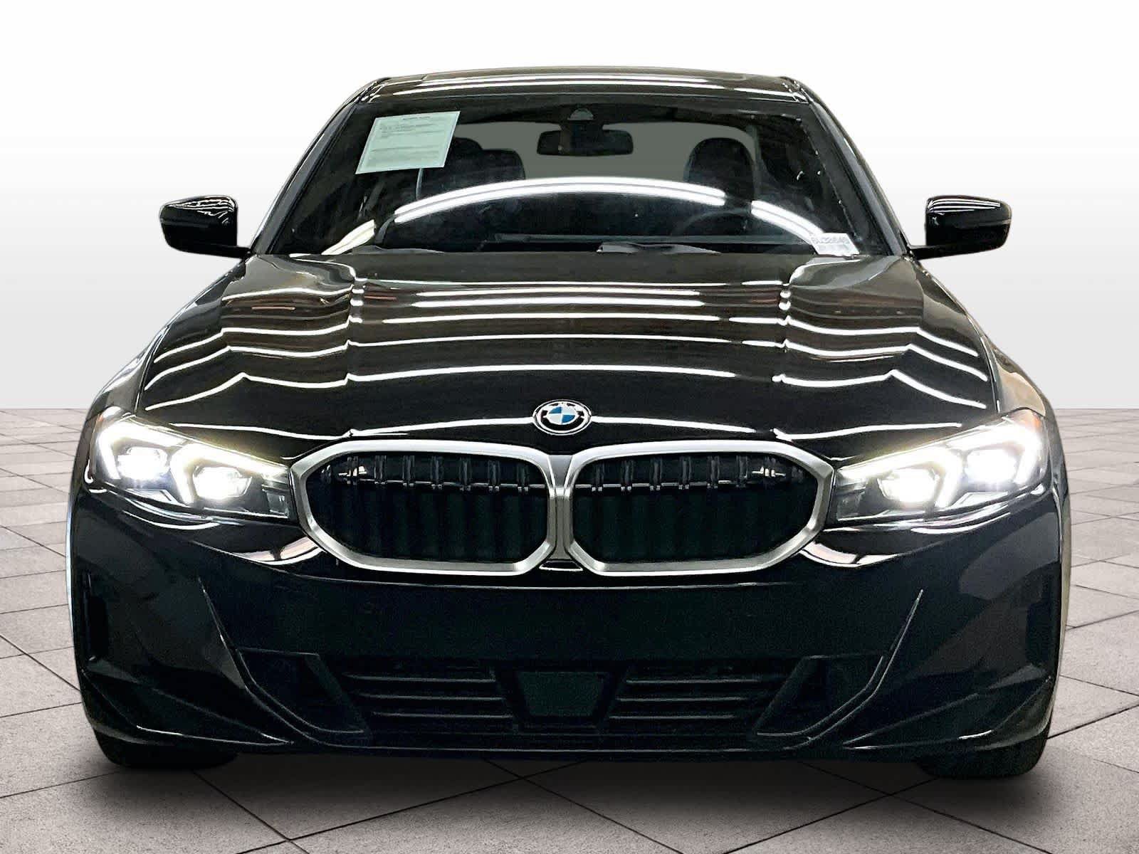 Used 2025 BMW 330i Sedan w/ Convenience Package RWD image 7