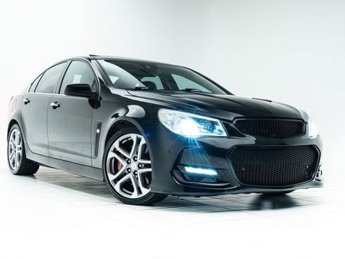 Used 2016 Chevrolet SS image 5