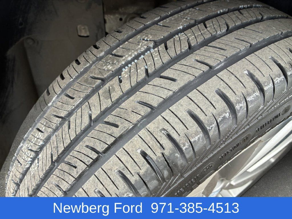 Used 2019 Buick Encore Preferred w/ Safety Package AWD/4WD image 9