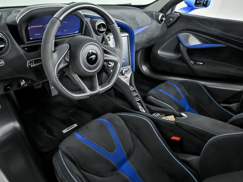 Used 2021 McLaren 720S Spider RWD image 21