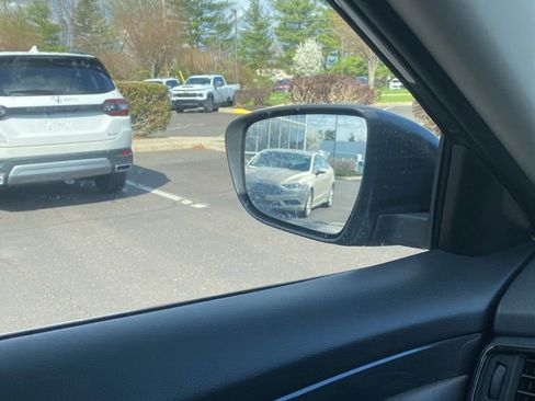 Used 2017 Nissan Rogue S w/ S Appearance Package image 29