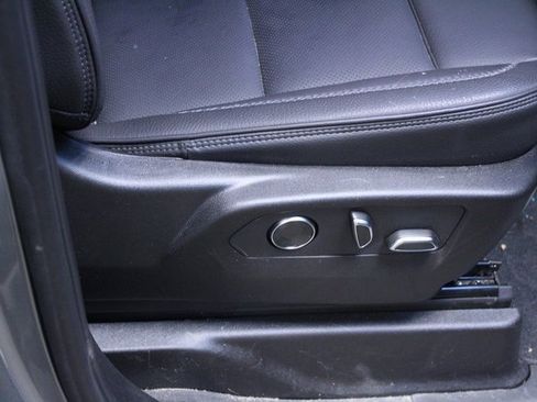 Used 2024 GMC Yukon Denali w/ Max Trailering Package image 11