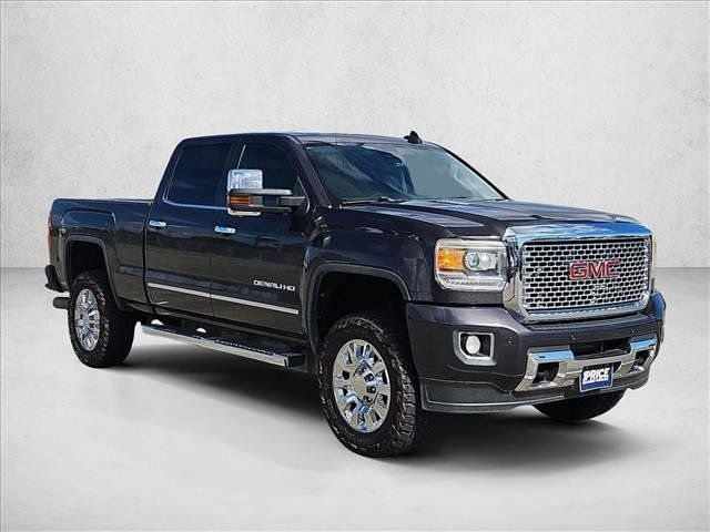 Used 2016 GMC Sierra 2500 Denali w/ Duramax Plus Package AWD/4WD image 3