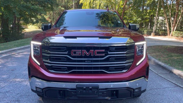 Used 2024 GMC Sierra 1500 SLT w/ SLT Premium Plus Package AWD/4WD image 3