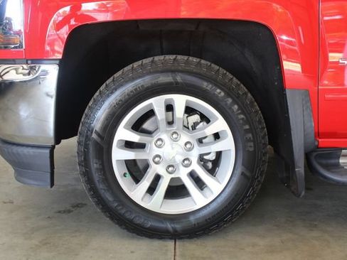 Used 2017 Chevrolet Silverado 1500 LT w/ All Star Edition AWD/4WD image 24