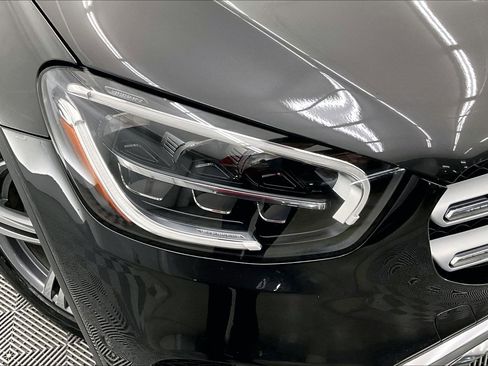 Certified 2022 Mercedes-Benz GLC 300 image 26