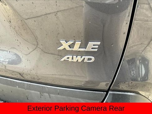 Used 2019 Toyota RAV4 XLE image 8