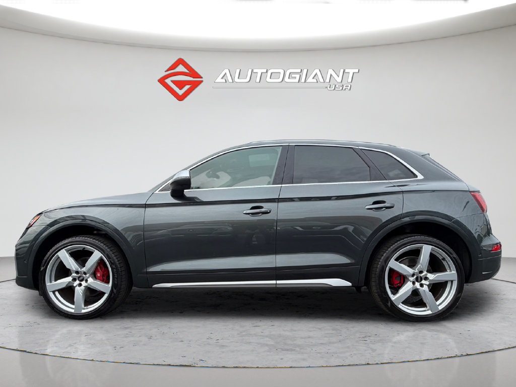 Used 2021 Audi SQ5 Prestige w/ Prestige Package AWD/4WD image 2