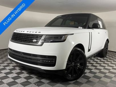 Used 2025 Land Rover Range Rover SE