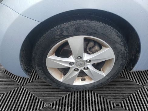 Used 2012 Hyundai Elantra GLS w/ Preferred Pkg 3 image 9