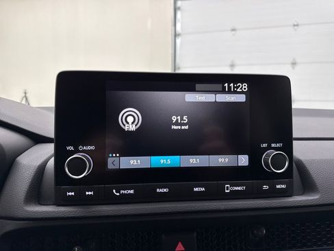 Used 2024 Honda CR-V EX image 18