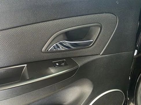 Used 2012 Chevrolet Cruze LT image 23