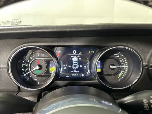 Used 2022 Jeep Wrangler Unlimited Sahara w/ Safety Group image 16