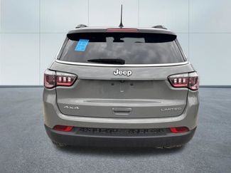 Used 2022 Jeep Compass Limited video 3