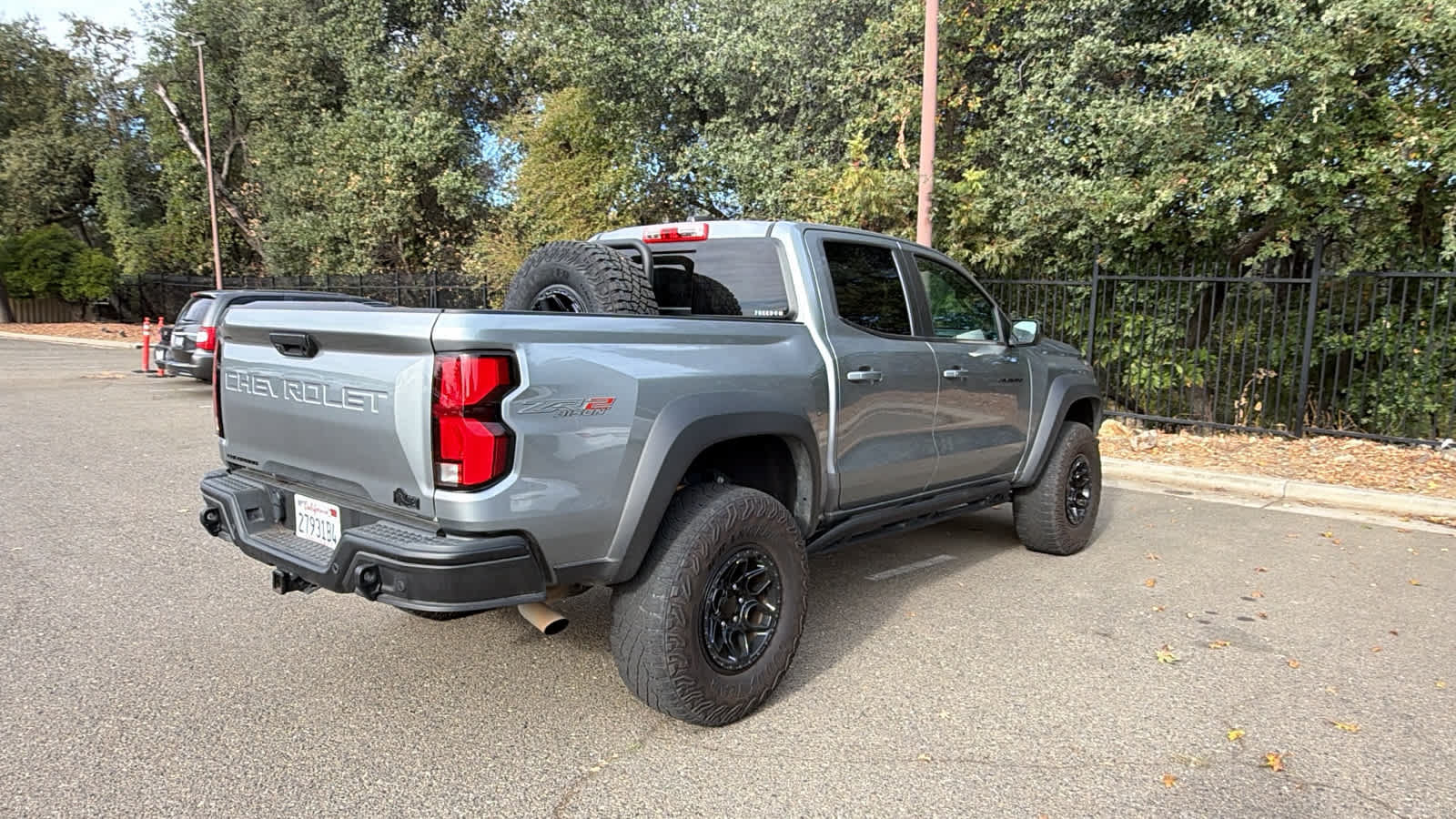 Used 2024 Chevrolet Colorado ZR2 w/ ZR2 Bison Edition AWD/4WD image 5