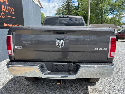 Used 2018 RAM 2500 Laramie AWD/4WD image 9
