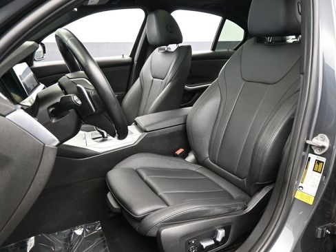 Used 2021 BMW 330i Sedan image 10