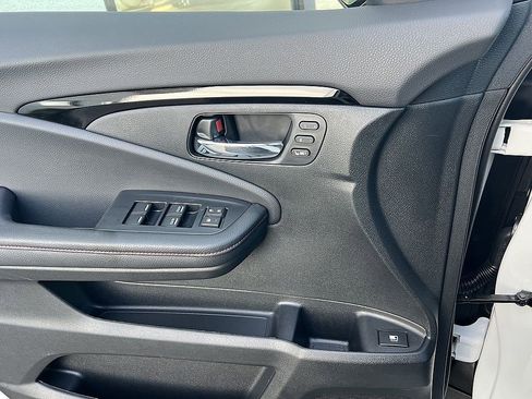 Used 2025 Honda Ridgeline Black Edition image 22