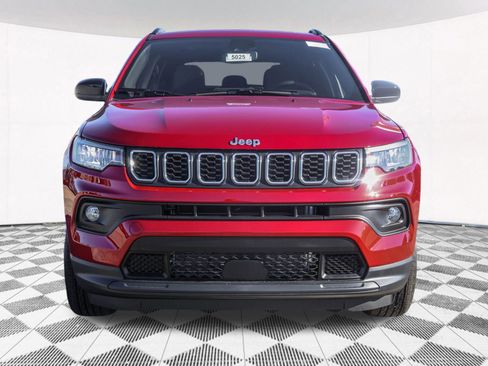 New 2025 Jeep Compass Latitude w/ Sun & Sound Group image 11
