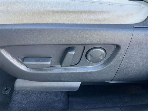 Used 2024 MAZDA CX-90 3.3 Turbo w/ Premium Package image 13