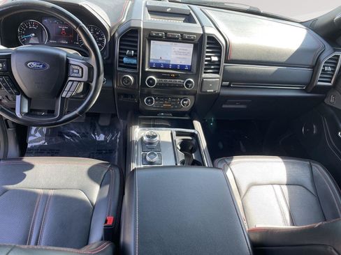 Used 2021 Ford Expedition Max Limited AWD/4WD image 18