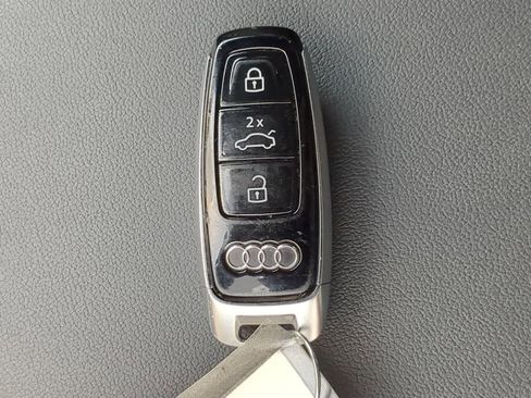 Used 2025 Audi Q7 3.0T Premium Plus image 37