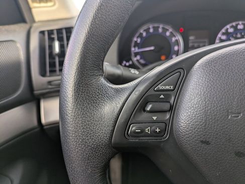 Used 2012 INFINITI G25 image 21